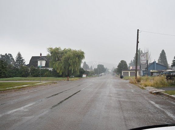4th image of 916 Grant St