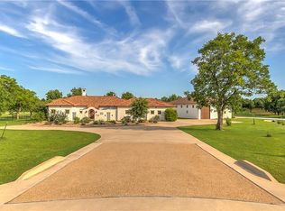 9412 King Air Dr, Granbury, TX 76049