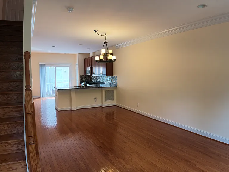3066 Waterloo Ln — Photo 18