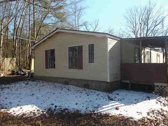 2nd image of 841 Pemberton St
