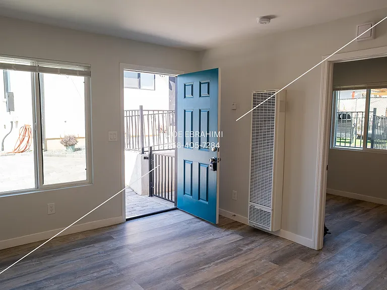 419 S 36th St — Photo 23
