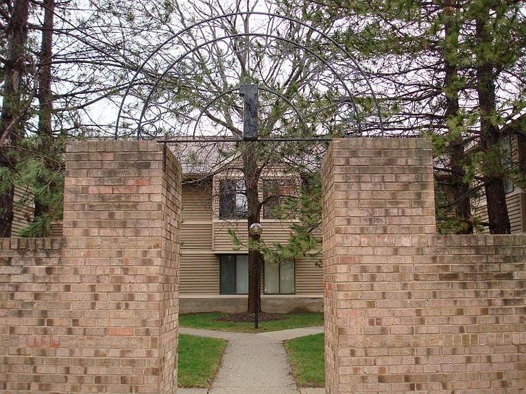 1st image of 175 Briarcrest Dr