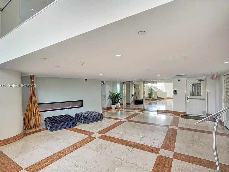 10350 W Bay Harbor Dr #3G — Photo 37
