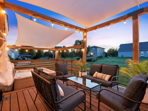 4528 Scenic View Rd, Windsor, WI 53598
