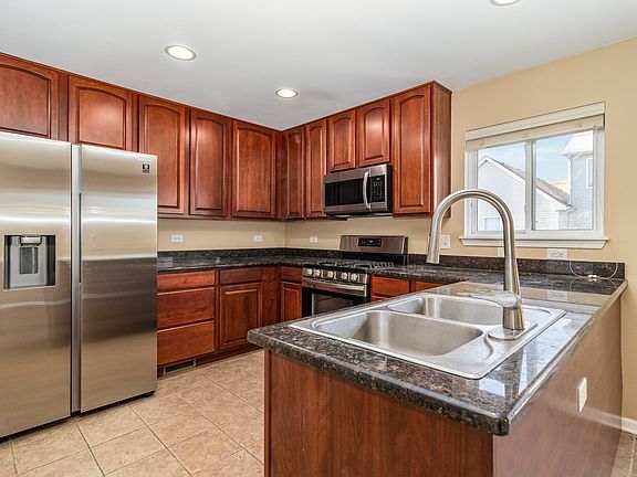 5th image of 24646 George Washington Dr