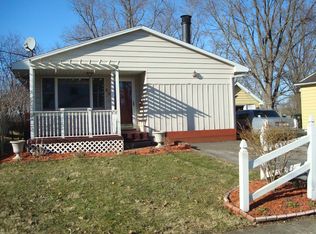 60 Henry St, Hubbard, OH 44425