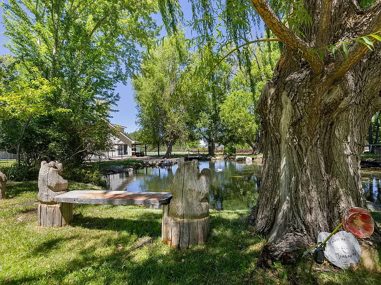 2241 Pioneer Trl — Photo 20