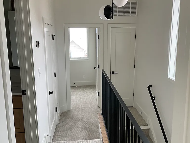 1705 Spoke St #B — Photo 4