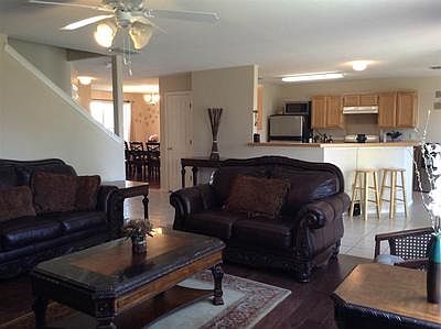 2nd image of 106 Jacales Ct