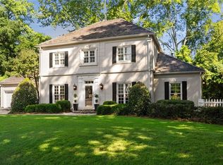 1533 Barrington Ct NW, Atlanta, GA 30327