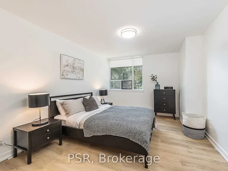 240 Markland Dr #511 — Photo 12