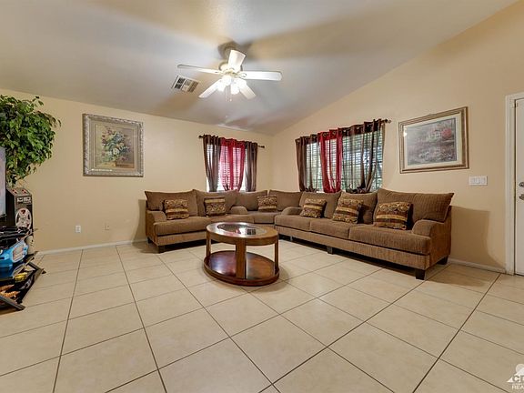 4th image of 66403 3rd St