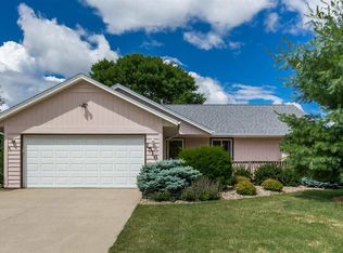 1516 12th Ave, Coralville, IA 52241