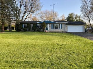 8688 Cambridge Rd, Kingston, IL 60145