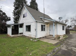 734 Alder St, Medford, OR 97501