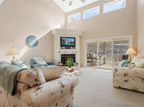 315 Vision Dr #4B, Camdenton, MO 65020