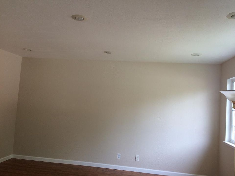 1st image of 458 E Taylor Ave