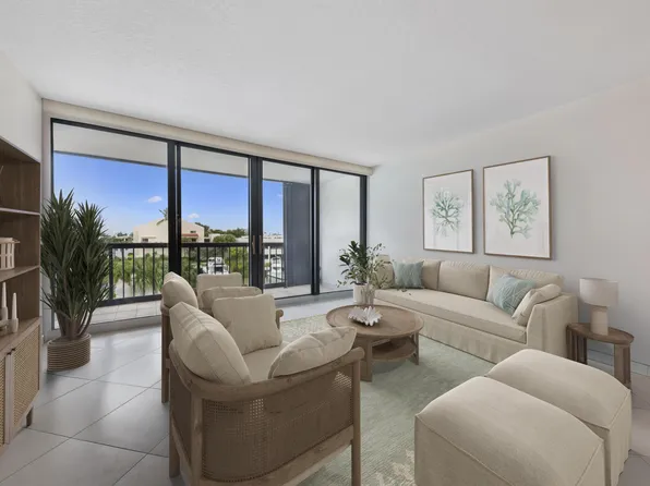 4748 S Ocean Blvd APT 306, Highland Beach, FL 33487