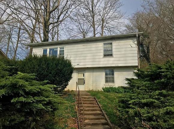 1st image of 2303/230 Abbott Dr
