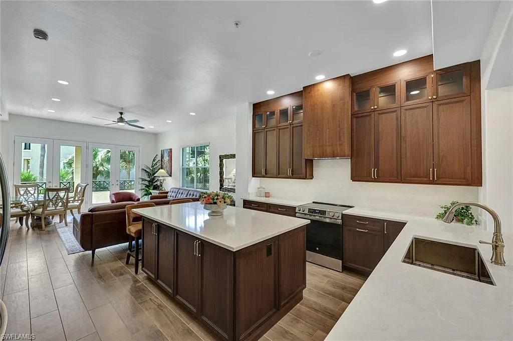 3 bed, 2.0 bath, 2340 sqft, $14,000 — Photo 1
