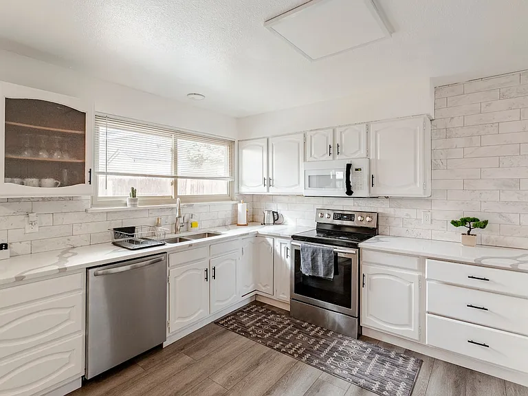 6129 Wolff St — Photo 1