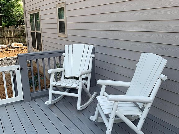 5th image of 200 Vistawood Ln
