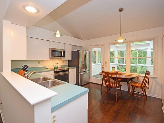 4th image of 5700 Eaglesridge Ln