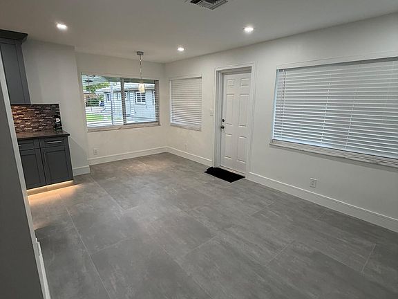 2nd image of 1133 NE 16th Ave APT 10