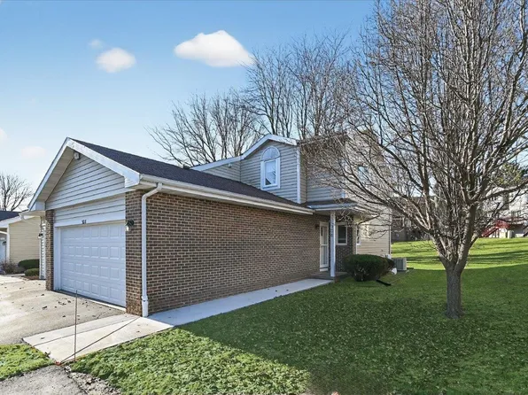 308 Castle Oaks Xing, Waunakee, WI 53597