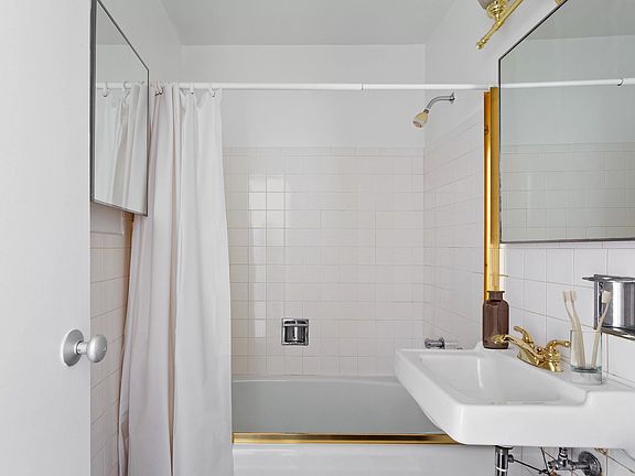 5th image of 180 W End Ave APT 20A