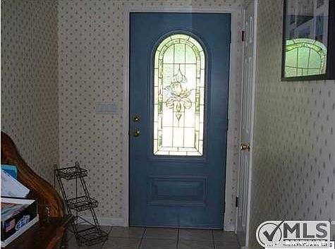 5th image of 517 Oak Hill Ct