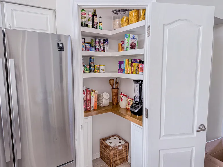 6126 Savoy Cir — Photo 12