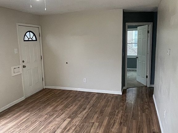 2nd image of 12218 Sobieski Ave