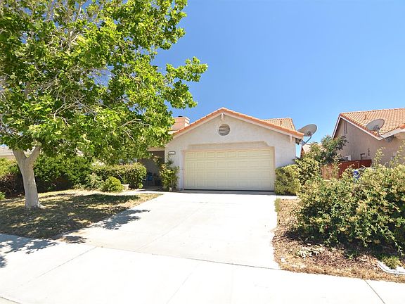 2nd image of 12637 Loma Verde Dr