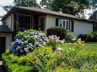 67 Flyers Dr, Norwich, CT 06360
