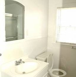5th image of 7500 Terrace St