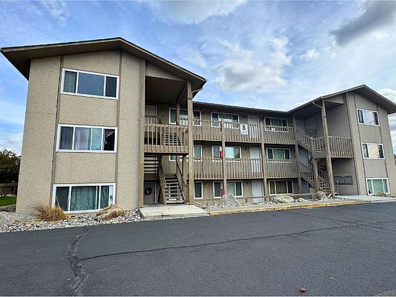 2nd image of 10122 N Colfax Rd #28