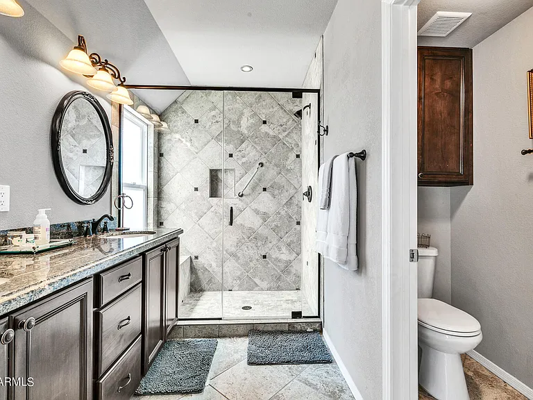 8889 E Meadow Hill Dr — Photo 16