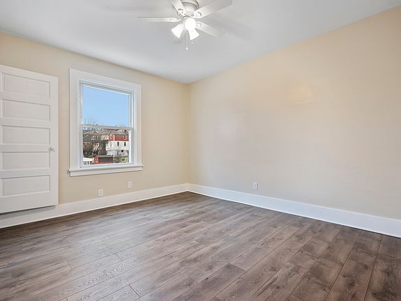 2nd image of 27 Rudolph St