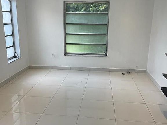 4th image of 365 NE 125 Street #216
