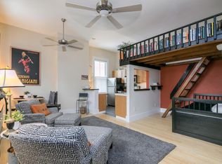 34 Pine St APT 5, Portland, ME 04102