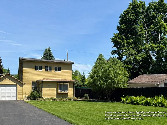 2nd image of 282 Winchester St