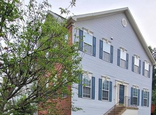 4652 Buckhorn Rdg, Fairfax, VA 22030