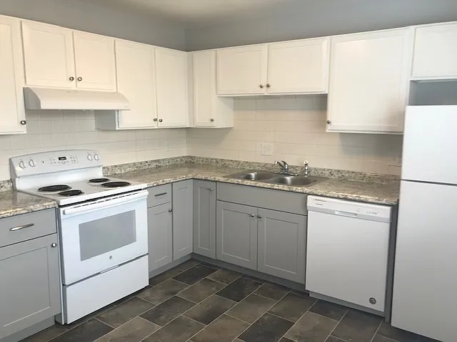 335 15th Ave #2 — Photo 38