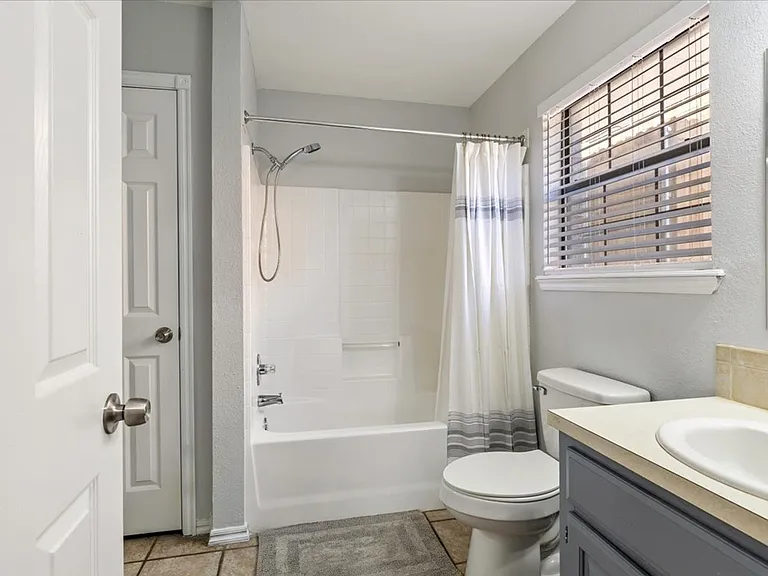 Terra Bella Properties — Photo 24