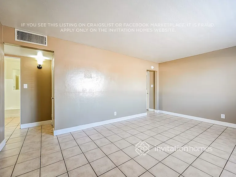 11207 W Oregon Ave — Photo 3
