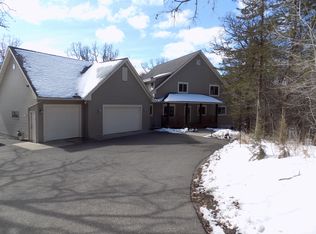 377 Whitetail Ln, Hudson, WI 54016