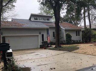 33 Pine Grove Ln, Georgetown, SC 29440