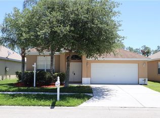 5430 Passing Pine Ln, Zephyrhills, FL 33541