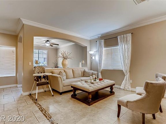 3rd image of 4474 Lobero Ave